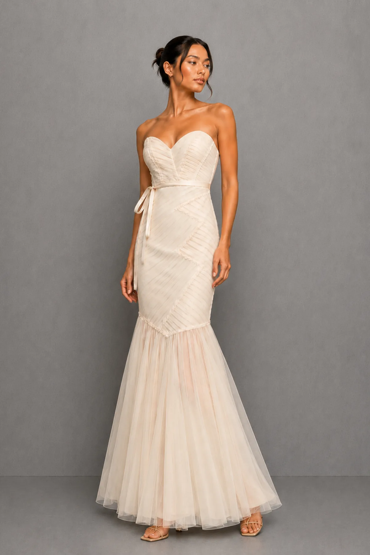 Vestido Monique Lhuillier – Marfil | Talla 2