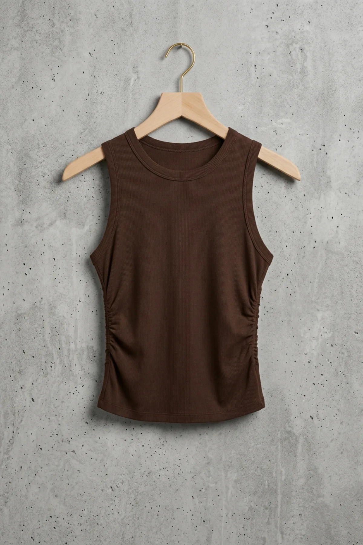 Crzyoga High Neck Ruched Tank - Coffee Brown | Talla M